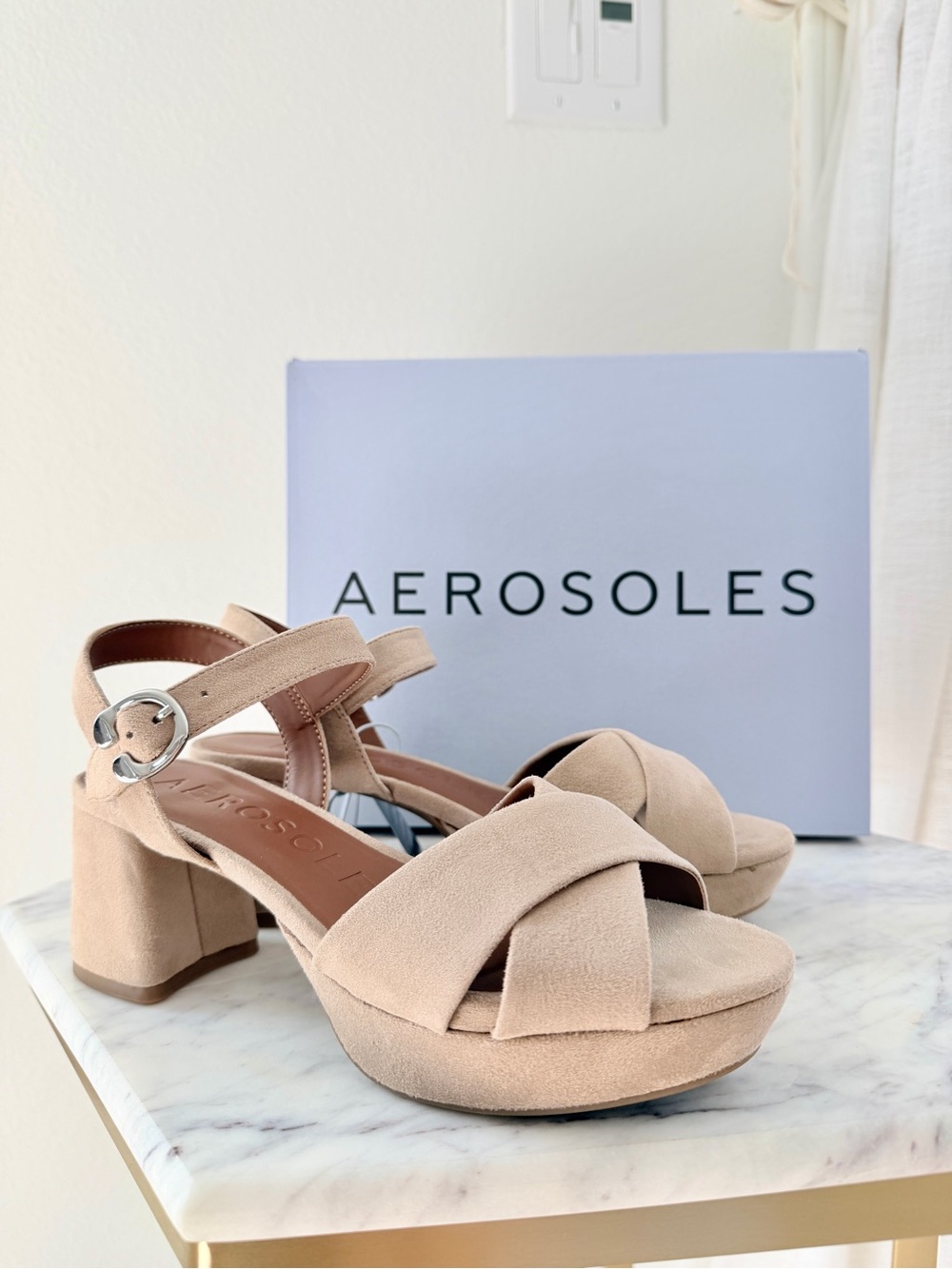 🌟 AEROSOLES Cosmos Platform Block Heel Sandals Dune Nude Suede 6.5